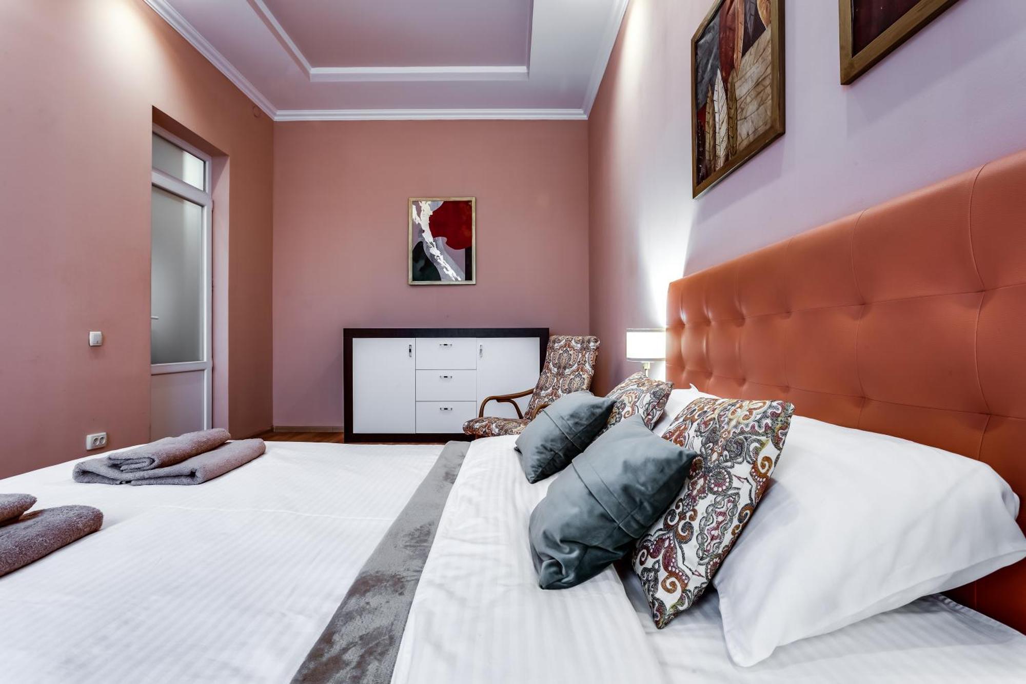 Stylish Apartment - Ivana Franka Street Lviv Buitenkant foto